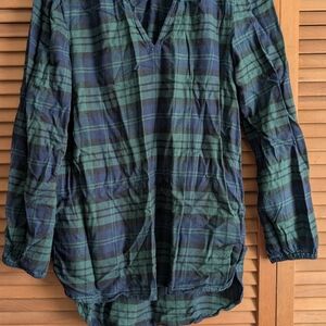 Lands' End Green and Blue Plaid Long Sleeve Top